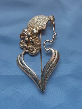 Lady Remington Silhouette Brooch